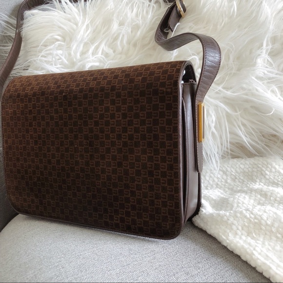 Gucci 1970s RARE Vintage GG Leather Suede Monogram East West Shoulder Bag - Picture 7 of 8